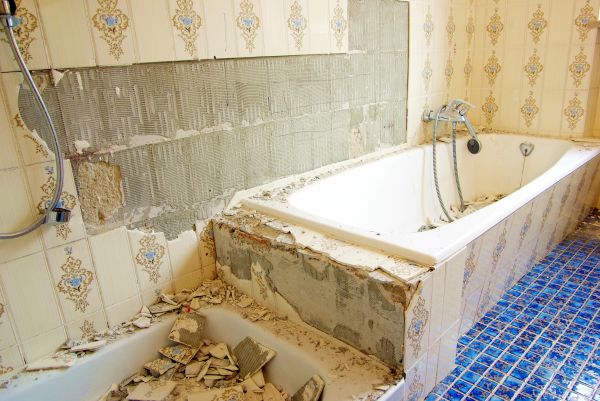 Bathtub Demolition in Richmond